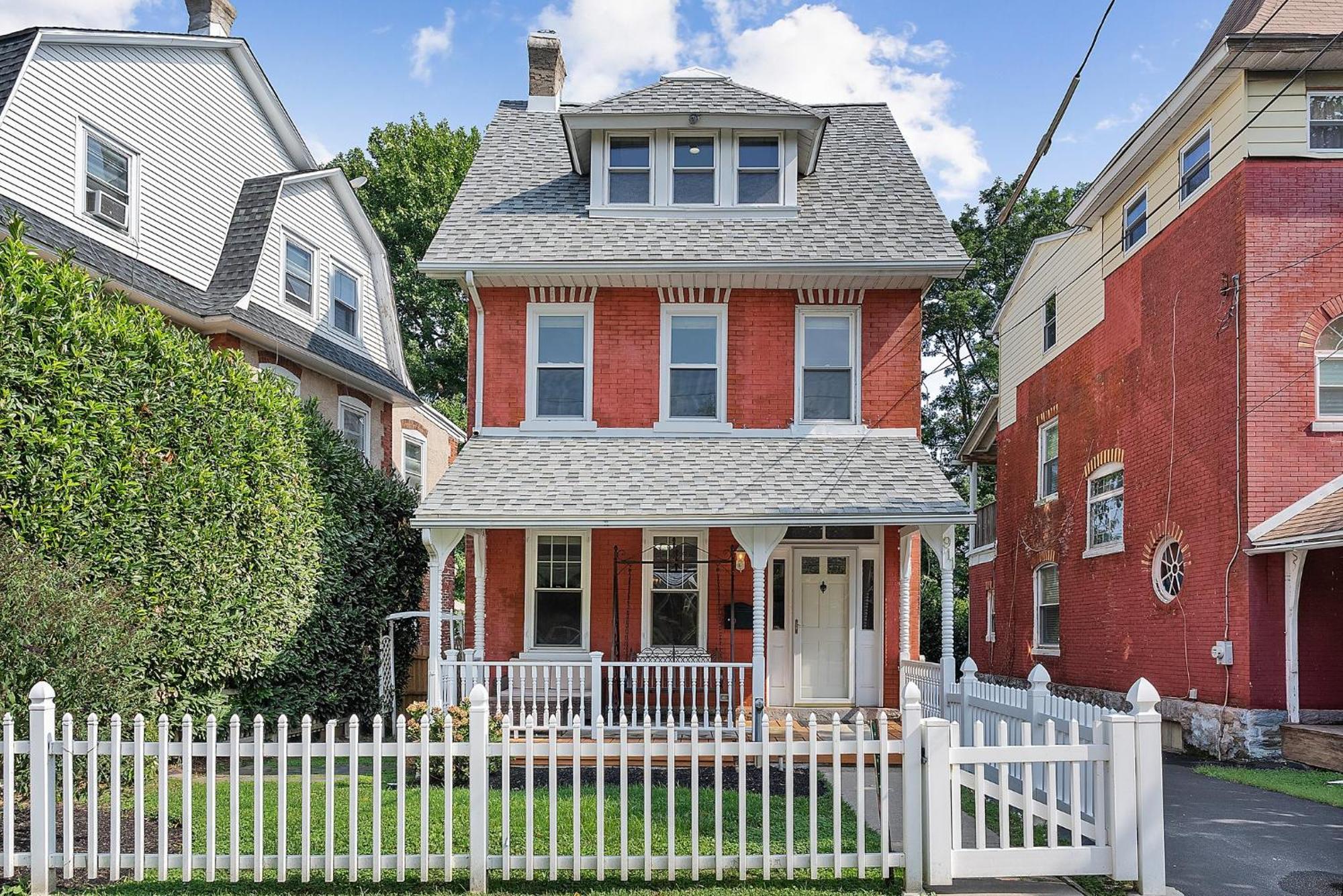 Main Line Manor 3br With King Beds & Patio & Backyard Aparthotel