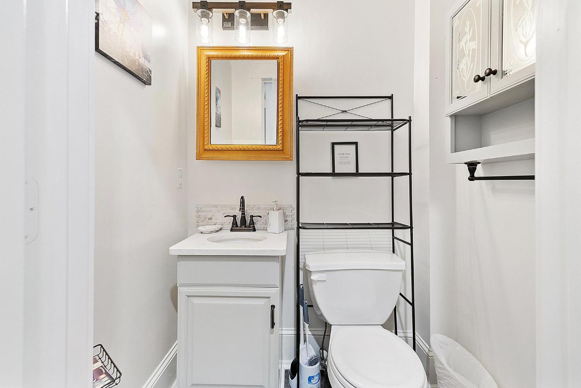Aparthotel Main Line Manor 3br With King Beds & Patio & Backyard Bryn Mawr
