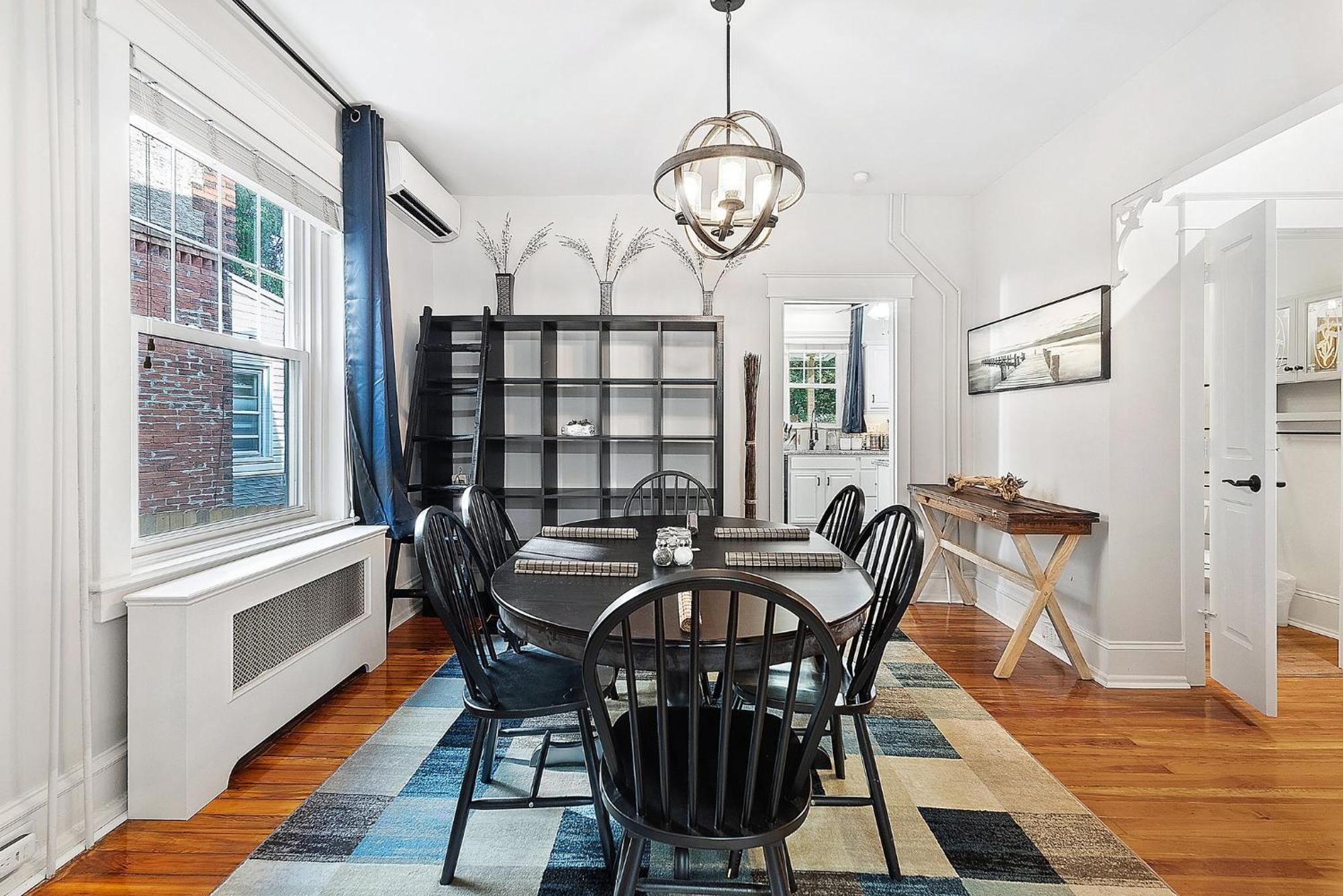 Main Line Manor 3br With King Beds & Patio & Backyard Aparthotel
