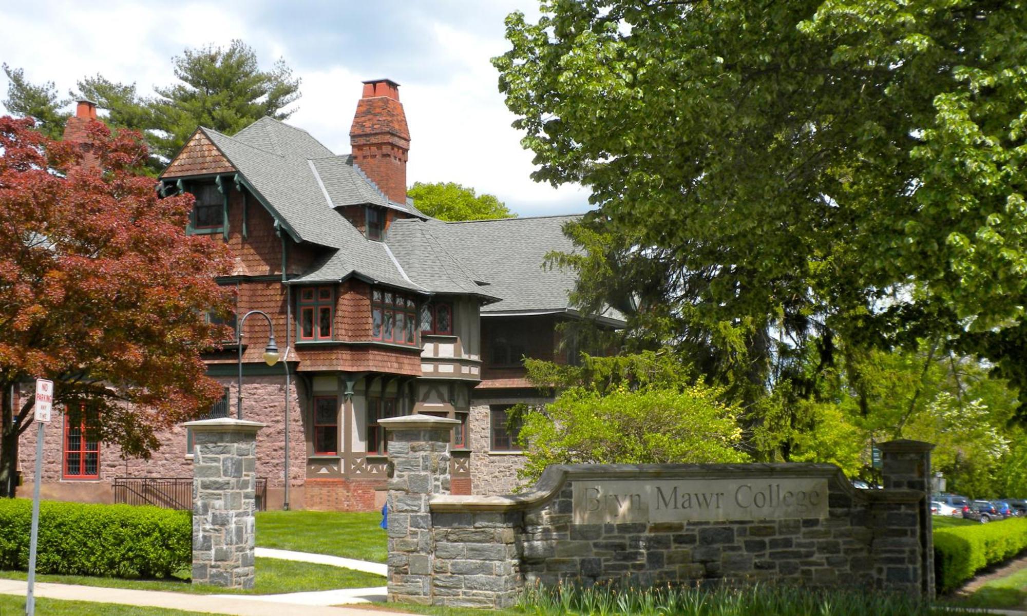 Main Line Manor 3br With King Beds & Patio & Backyard Bryn Mawr